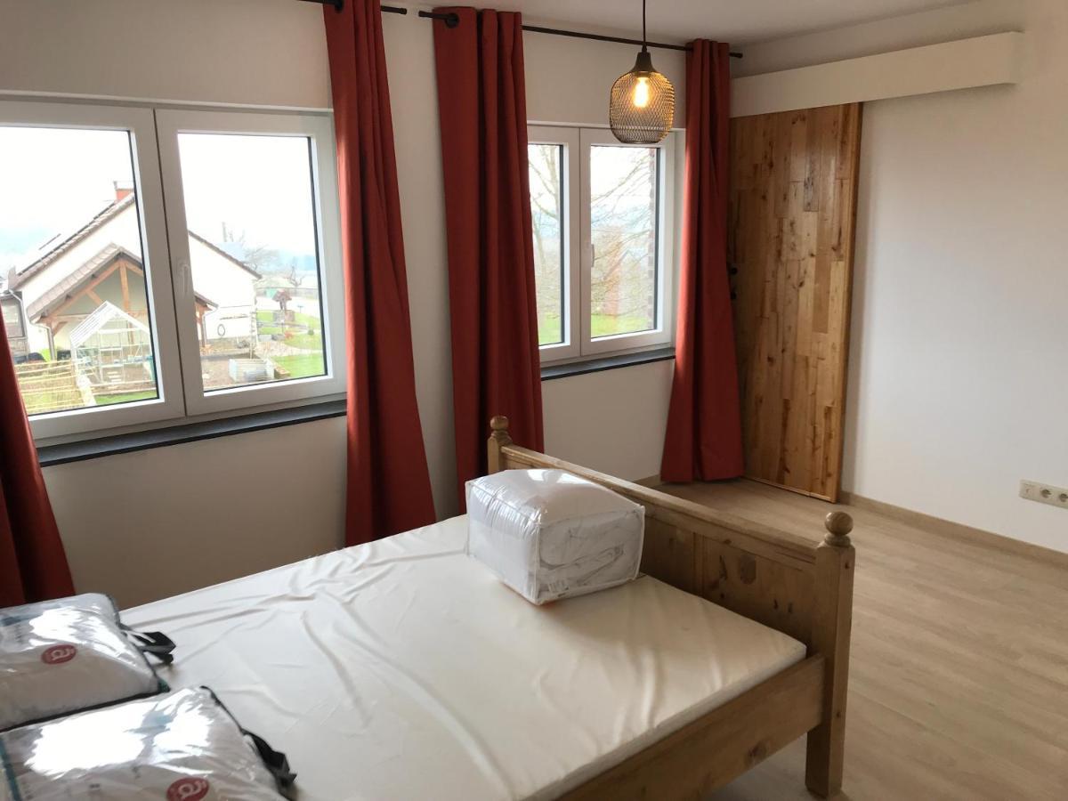 Gîte   Chez Mémé  Nassogne Extérieur photo